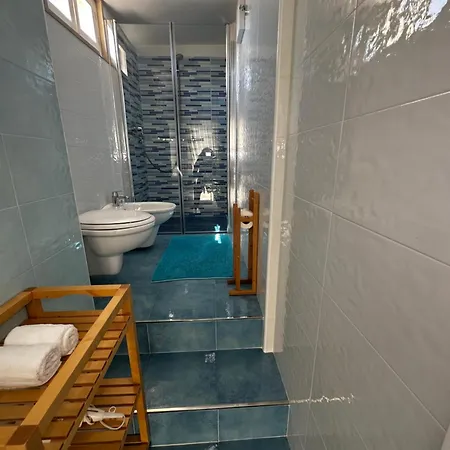 לינה וארוחת בוקר Sigo טרני