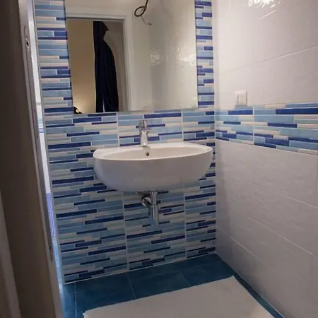 Sigo לינה וארוחת בוקר טרני